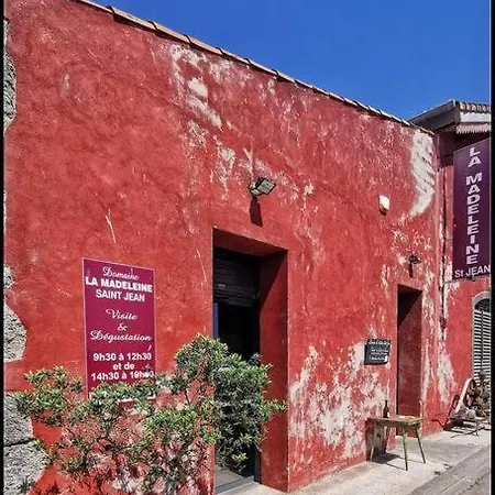 Le Moth Marseillan Apartment *